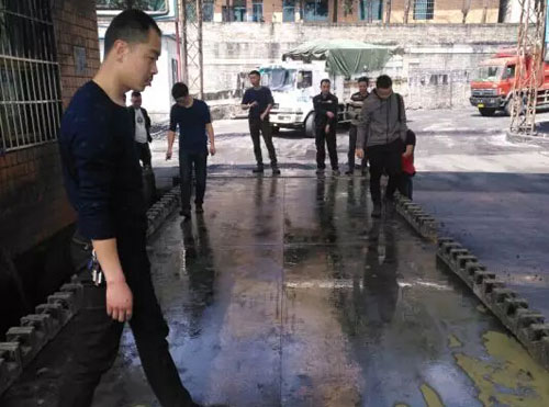 過(guò)磅檢查現(xiàn)場(chǎng)